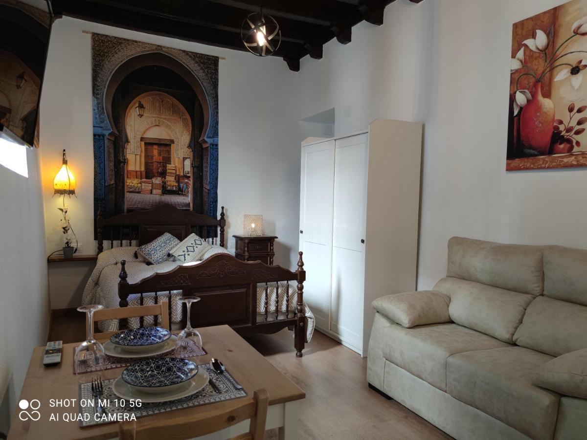 Alcazar Viejo Parking Tourist Cordoba Apartment Exterior foto