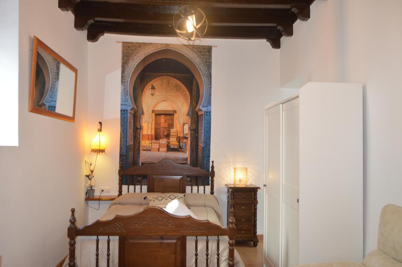 Alcazar Viejo Parking Tourist Cordoba Apartment Exterior foto